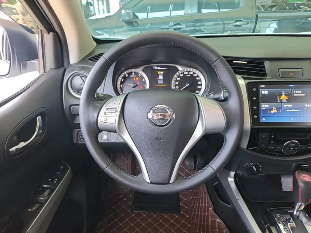 Nissan Navara 2023 — Şəkil 11/20
