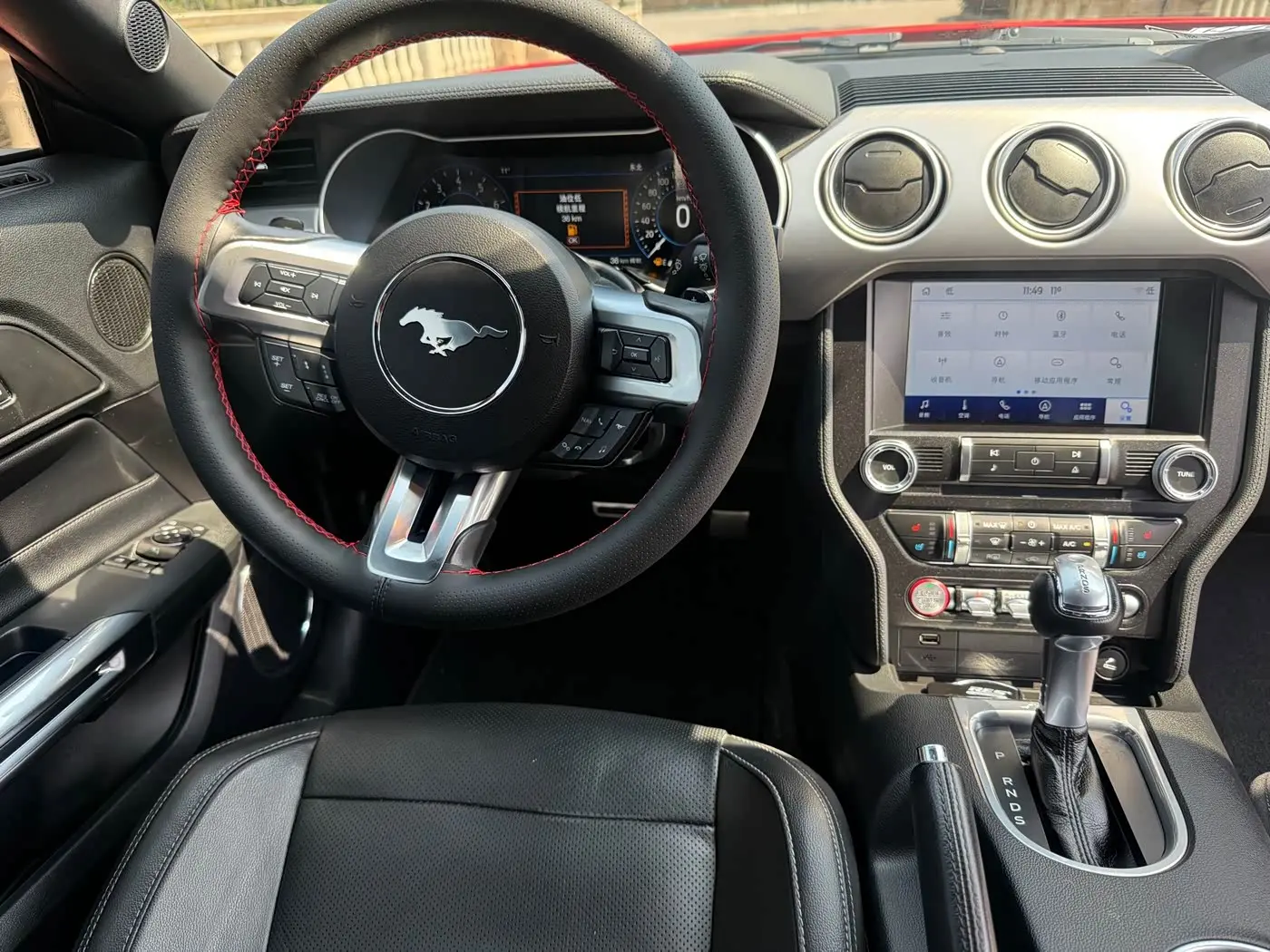 Ford Mustang 2019 — Photo 6/12