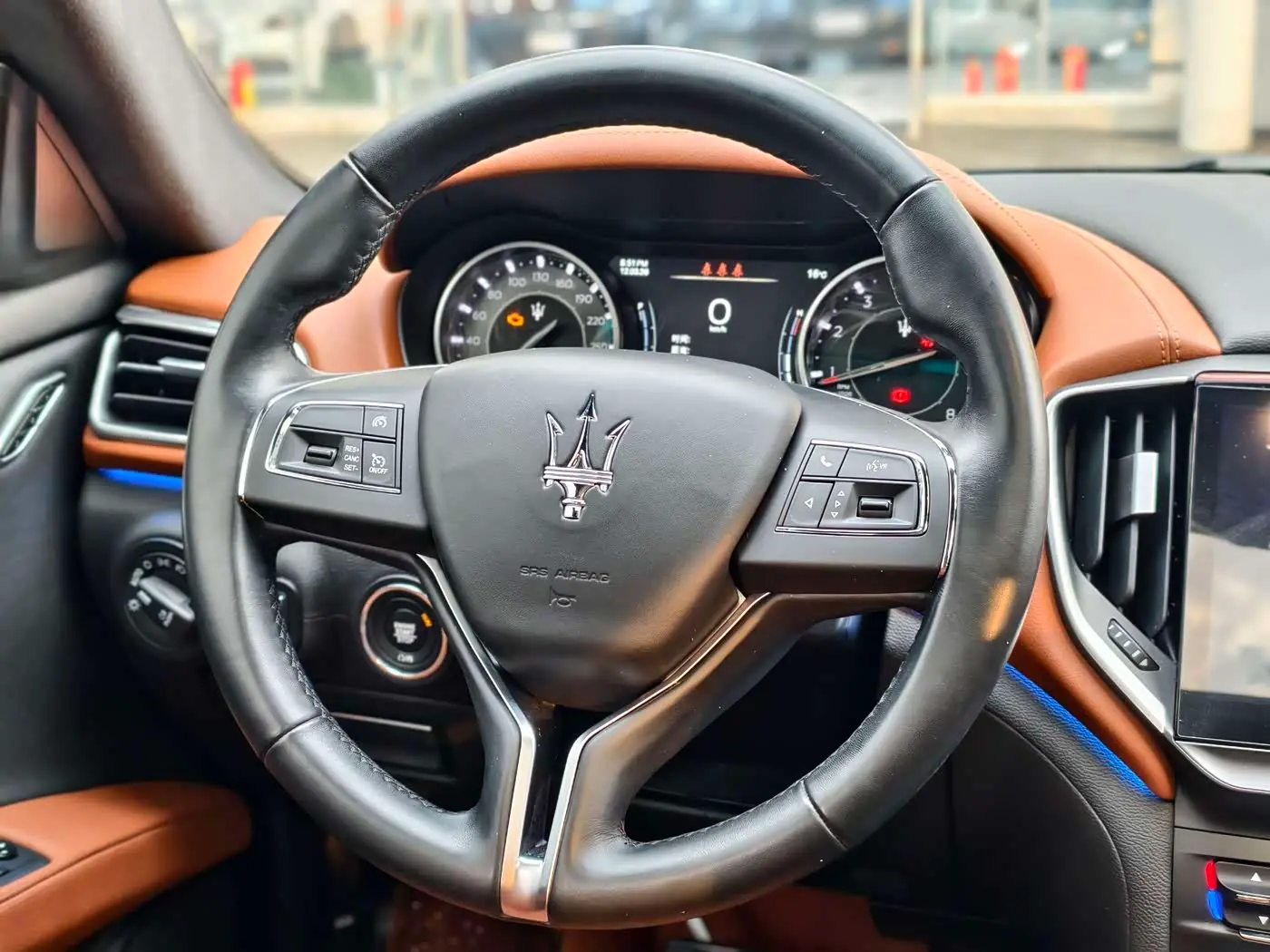 Maserati Ghibli 2023 — Photo 8/10