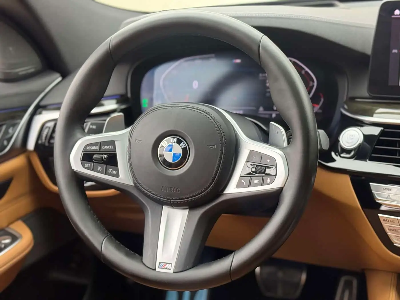 BMW 6 Series GT 2021 — Фото 12/20