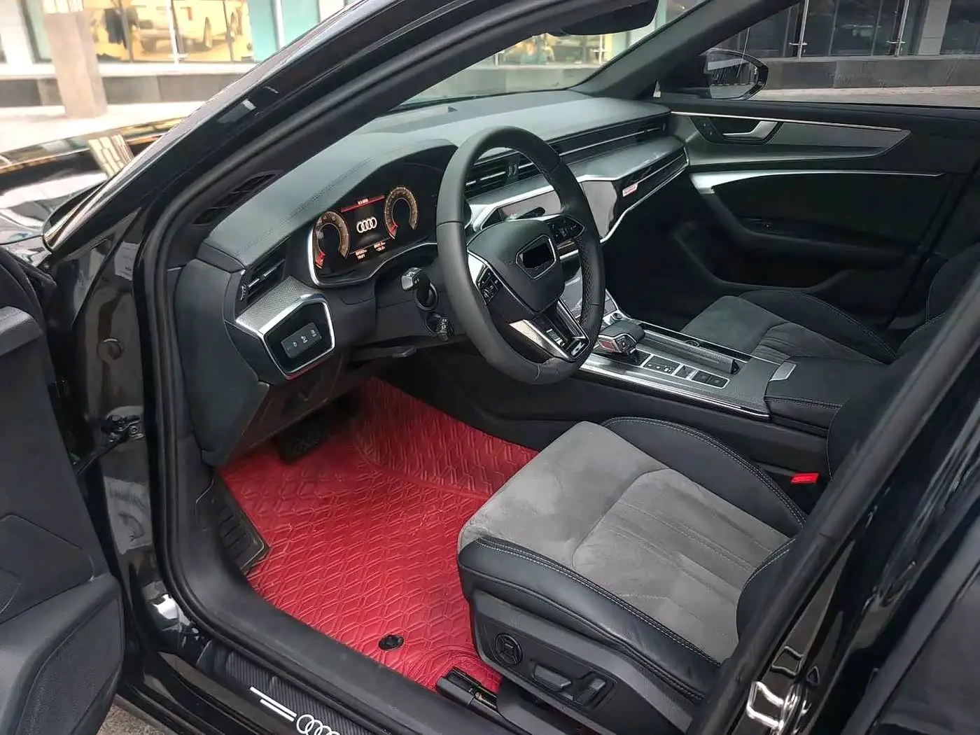 Audi A6L 2021 — Photo 9/12