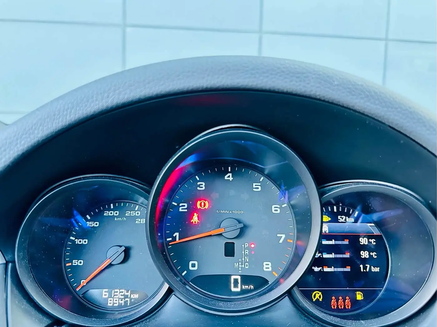 Porsche Macan 2020 — Photo 8/14