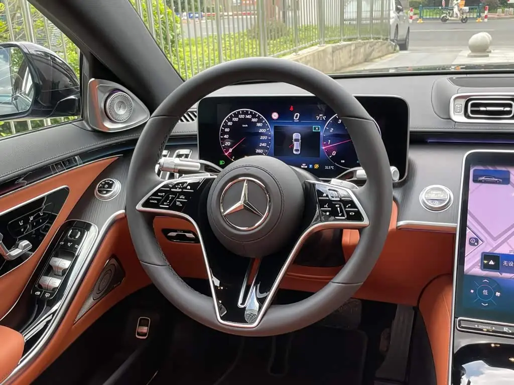 Mercedes-Benz S-Class 2024 — Photo 20/20