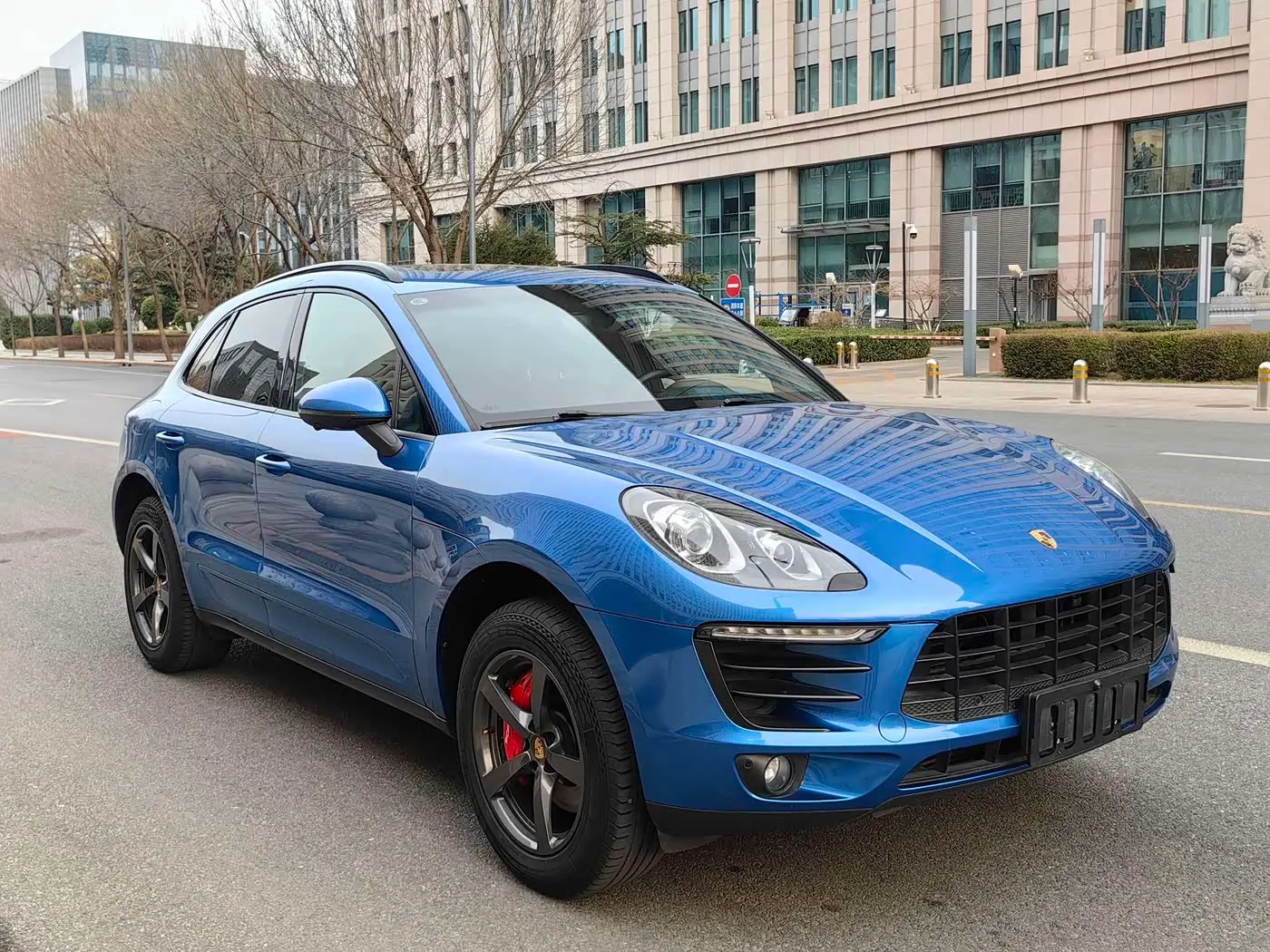 Porsche Macan 2015 — Фото 7/20