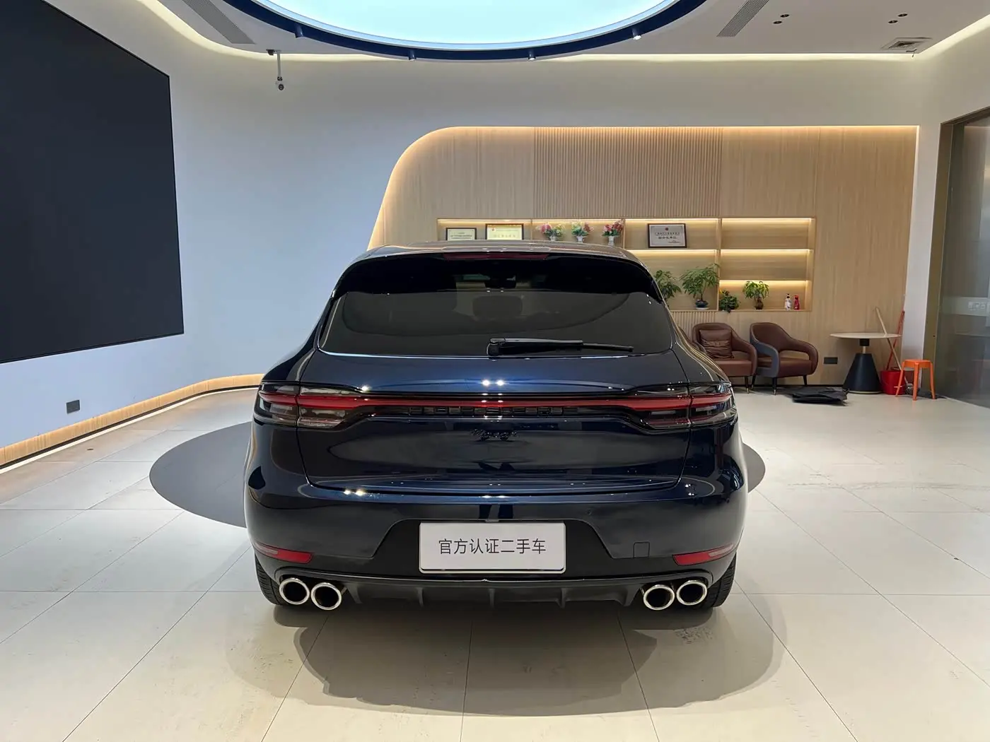 Porsche Macan 2019 — Photo 5/20