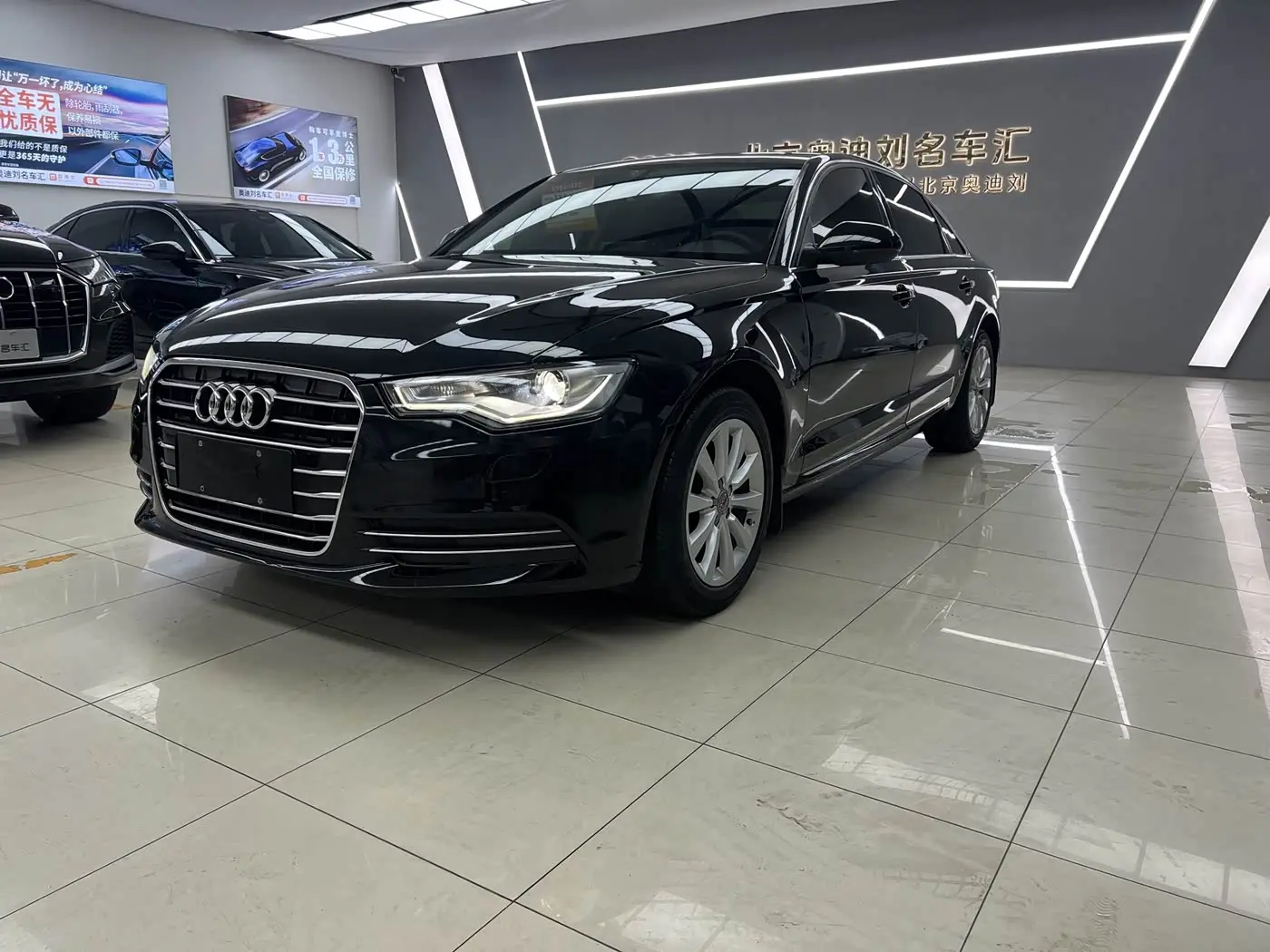 Audi A6L 2014 — Photo 3/15