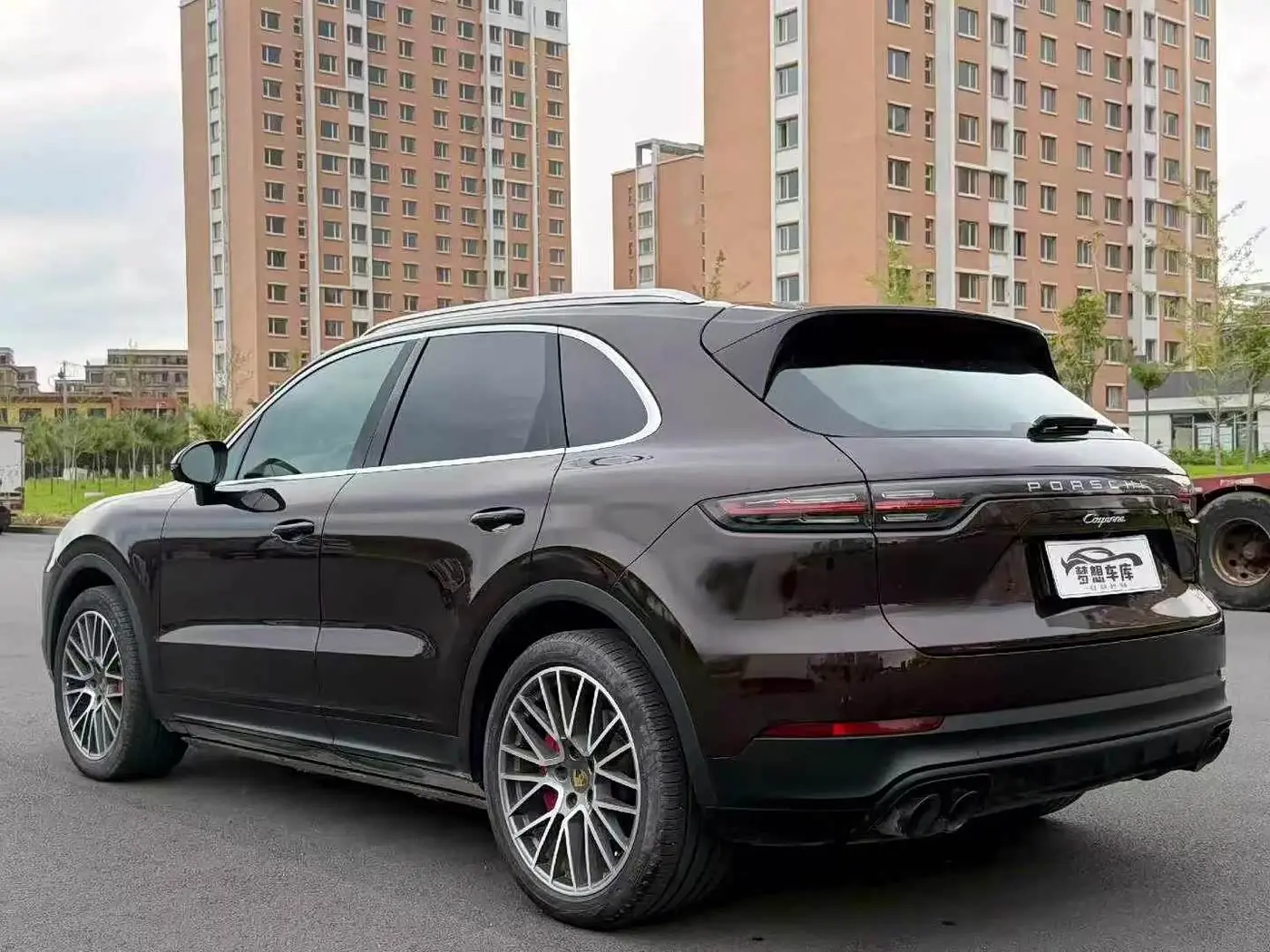Porsche Cayenne 2019 — Şəkil 7/9