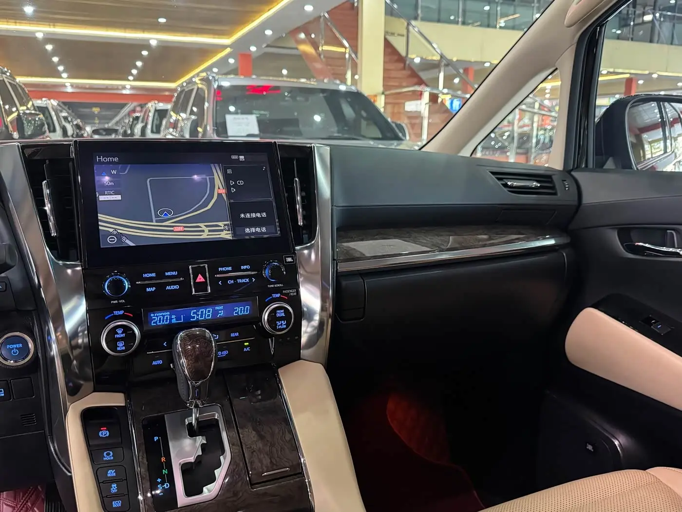 Toyota Vellfire 2021 — Photo 12/15