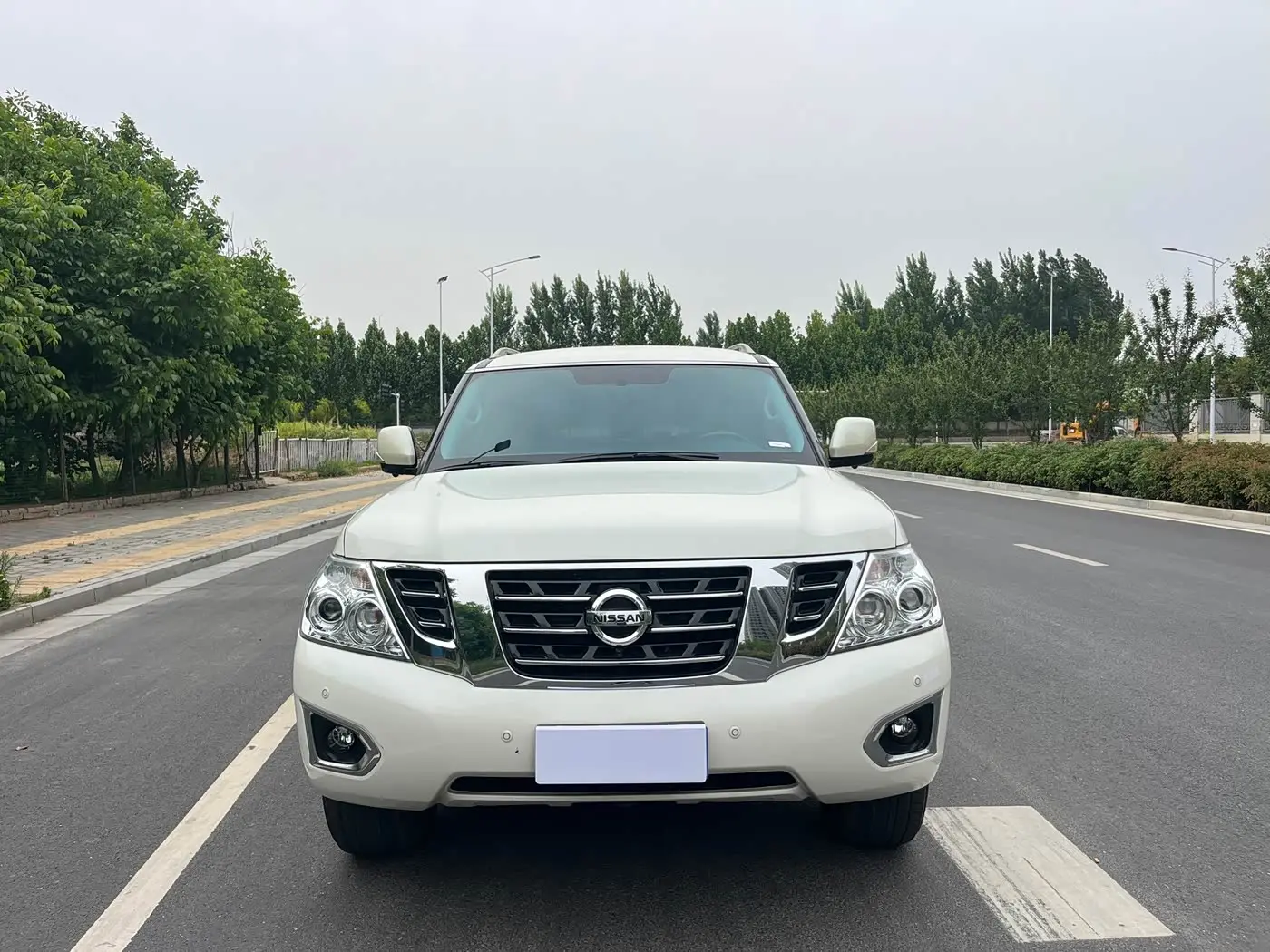 Nissan Patrol 2020 — Photo 2/20
