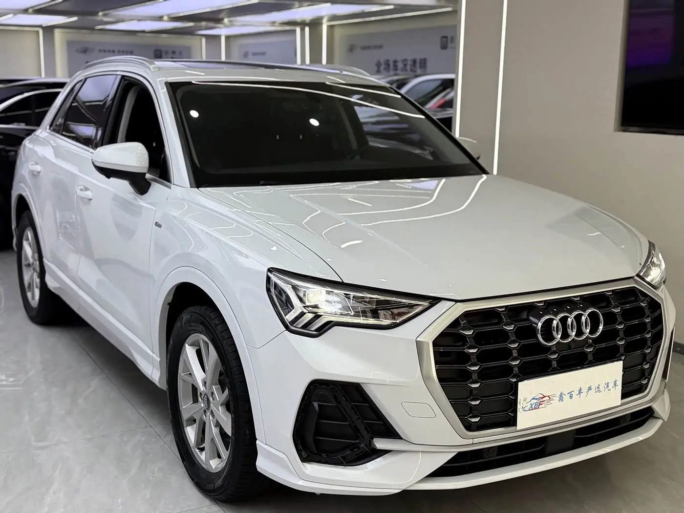 Audi Q3 2019 — Photo 3/11