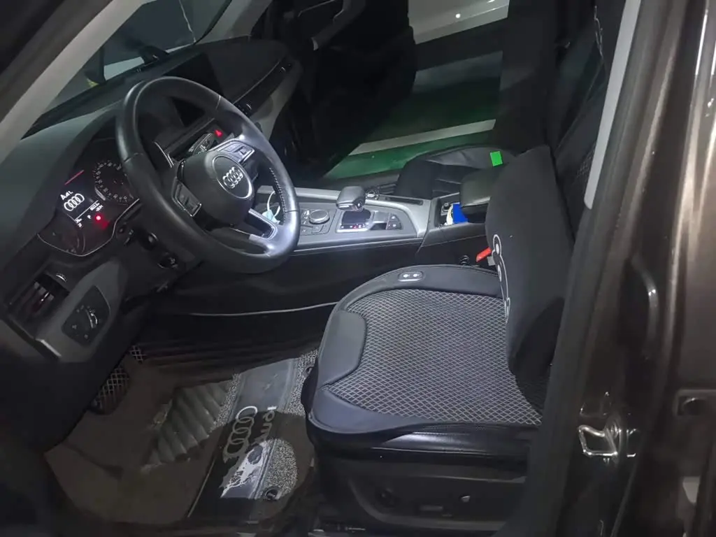 Audi A4L 2018 — Photo 16/20