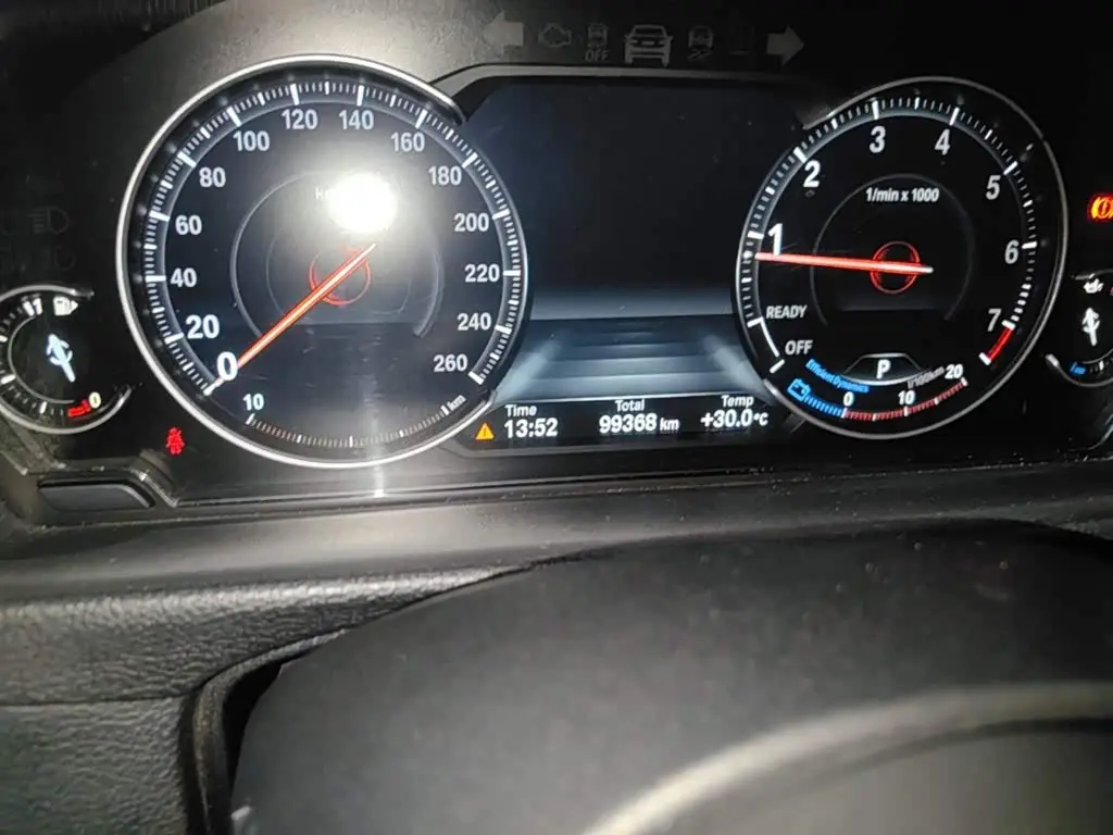 BMW 3 Series 2019 — Фото 12/20