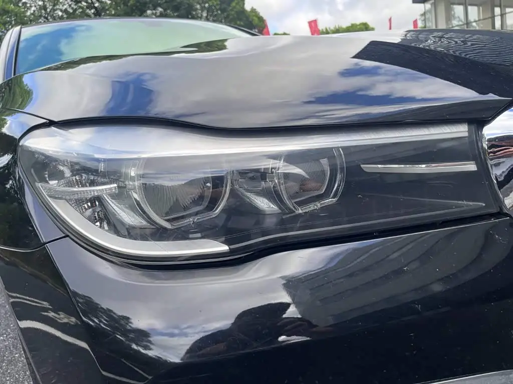 BMW 7 Series 2018 — Şəkil 15/15