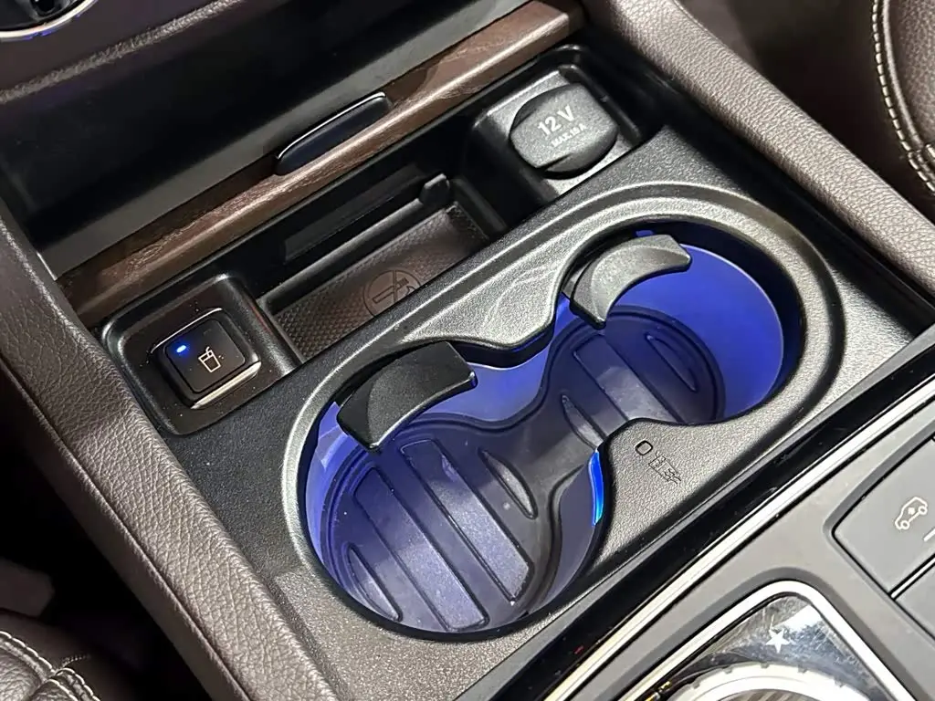 Mercedes-Benz GLE 2016 — Şəkil 15/15