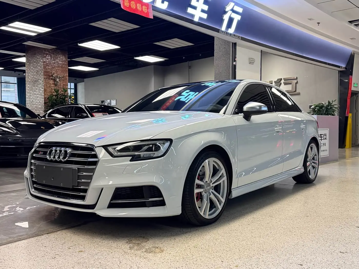 Audi S3 2017 — ფოტო 1/20