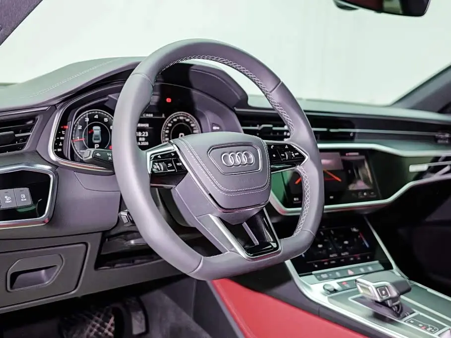 Audi A7L 2026 — Фото 7/20