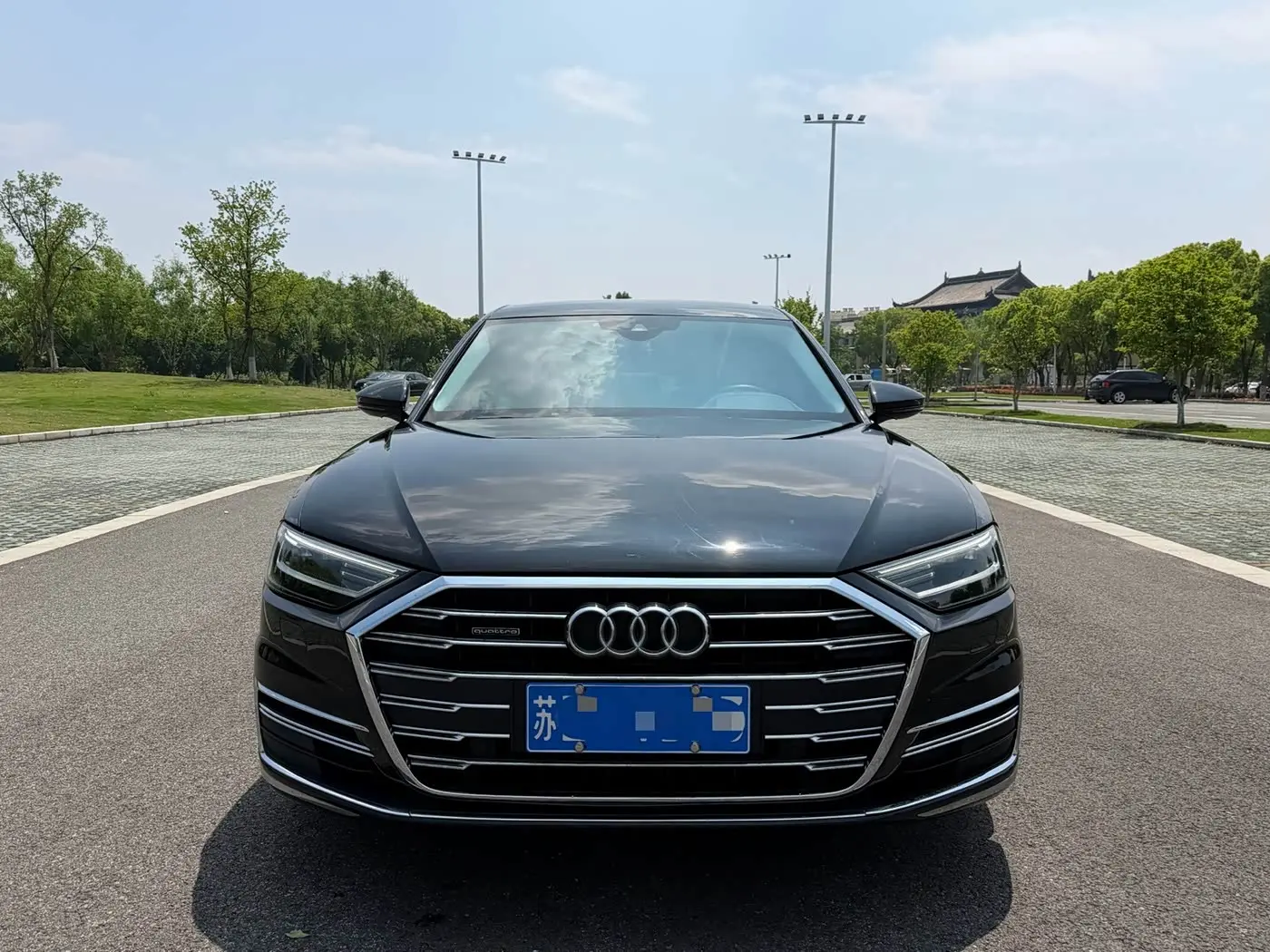 Audi A8 2020 — Şəkil 17/18