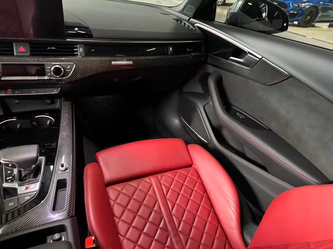 Audi S4 2020 — Photo 6/15