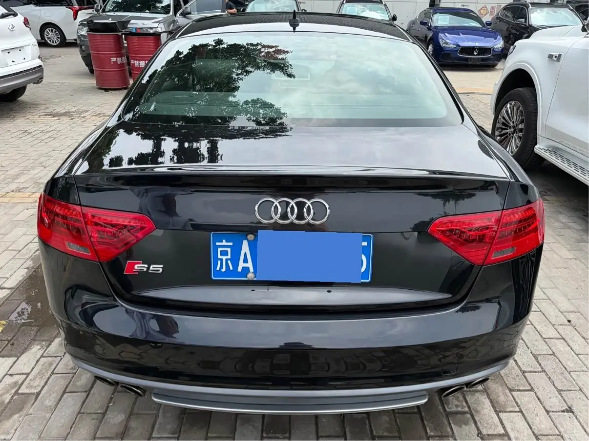 Audi S5 2014 — Фото 17/18