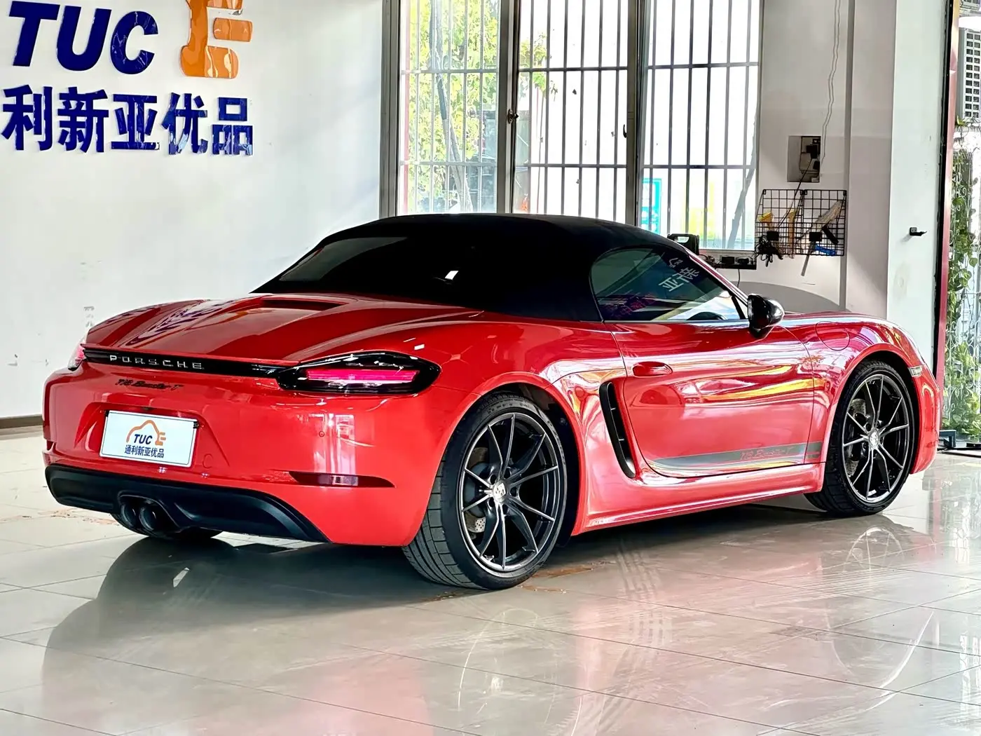 Porsche 718 2020 — Photo 7/20
