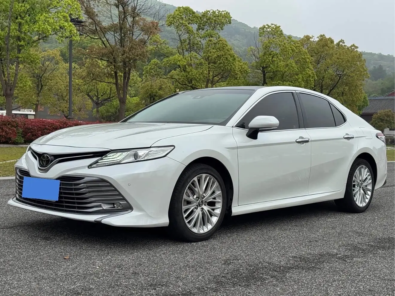 Toyota Camry, 2019