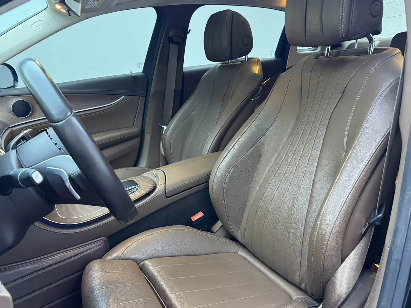 Mercedes-Benz E-Class 2021 — Şəkil 4/15