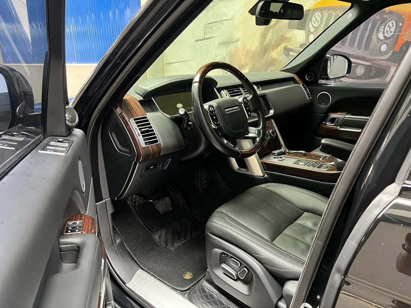 Land Rover Range Rover 2014 — Photo 7/15
