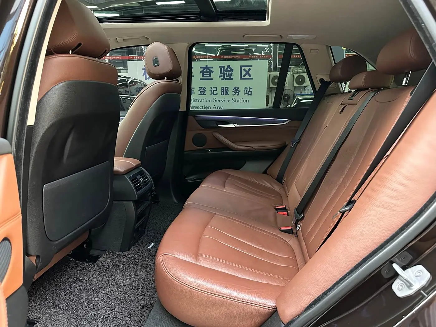 BMW X5 2015 — Şəkil 12/19