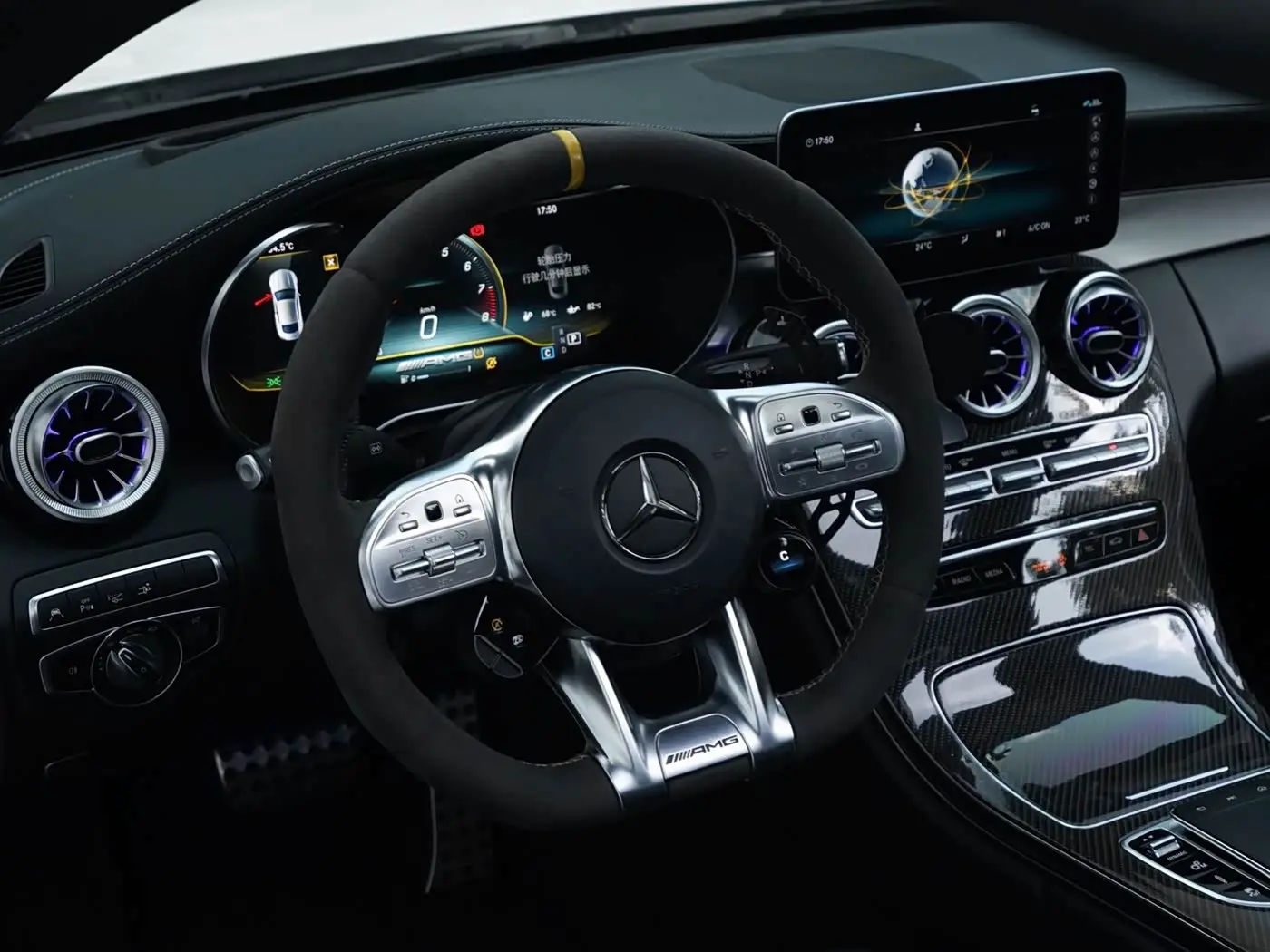 Mercedes-Benz C-Class AMG 2019 — Фото 7/15