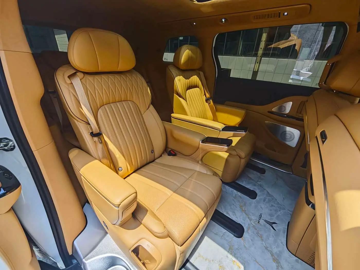 Voyah Auto Voyah Dreamer 2025 — Şəkil 18/20