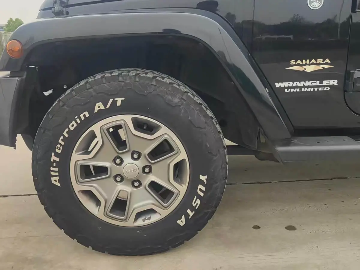 Jeep Wrangler 2016 — Photo 17/20