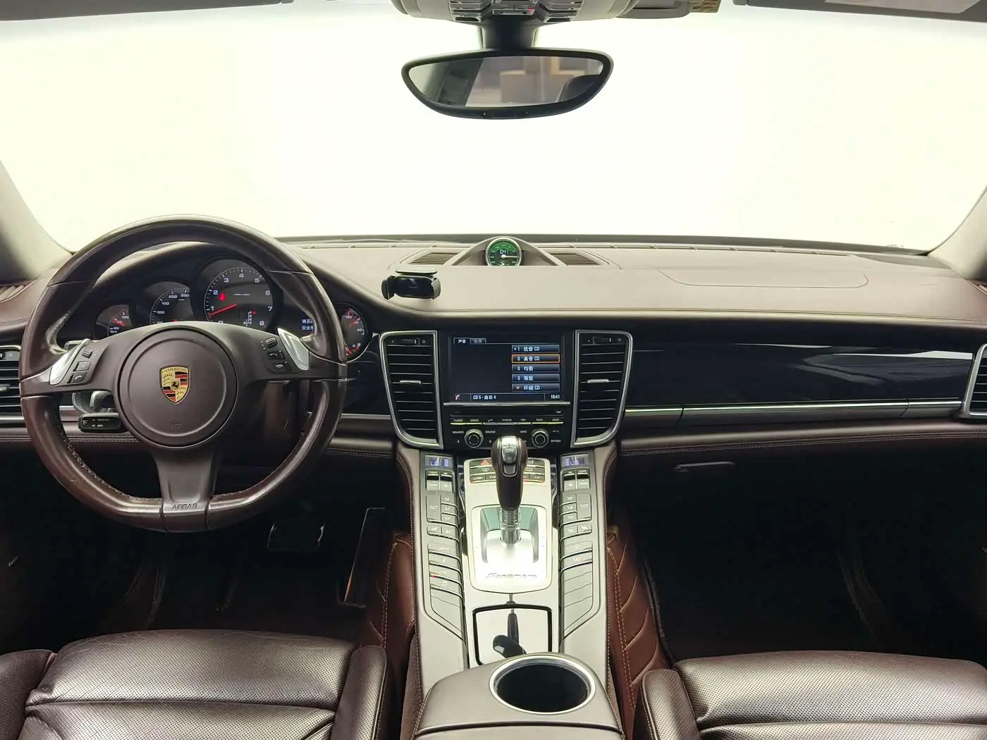 Porsche Panamera 2016 — Фото 8/11