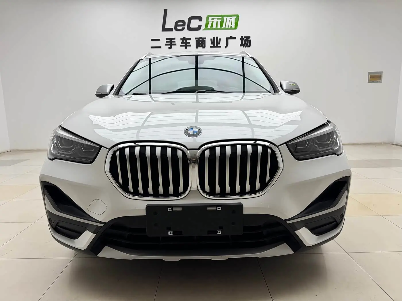 BMW X1 2022 — Фото 11/15