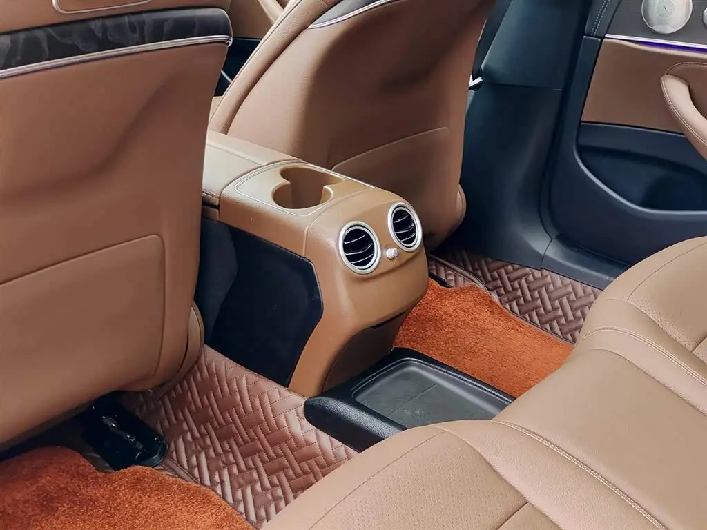 Mercedes-Benz E-Class 2019 — Şəkil 9/11