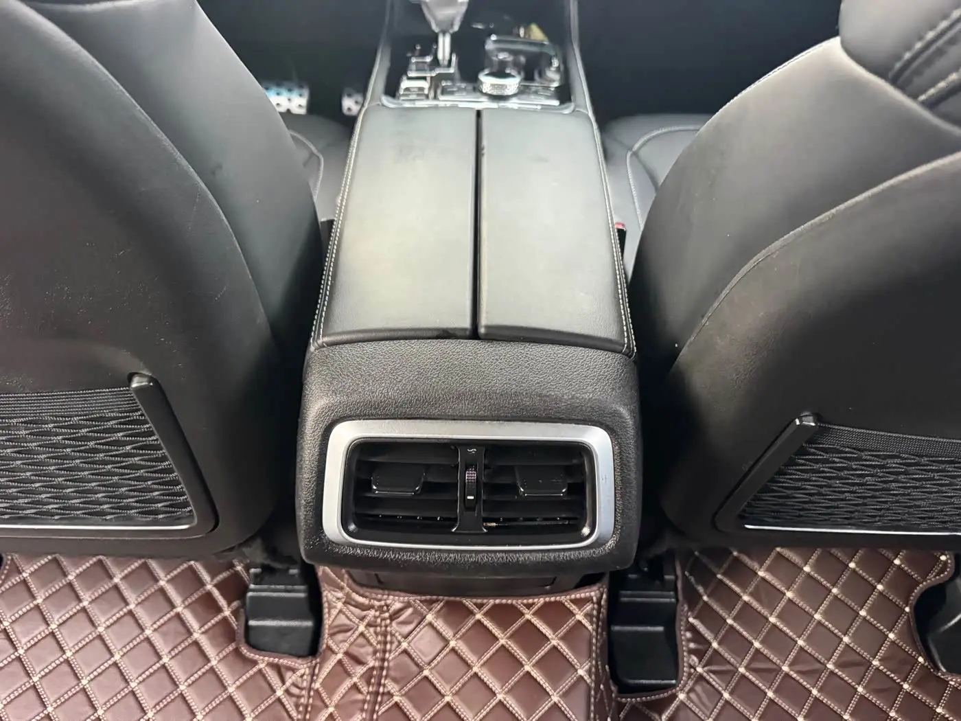 BAIC ORV Beijing Offroad BJ40 2020 — Şəkil 11/17
