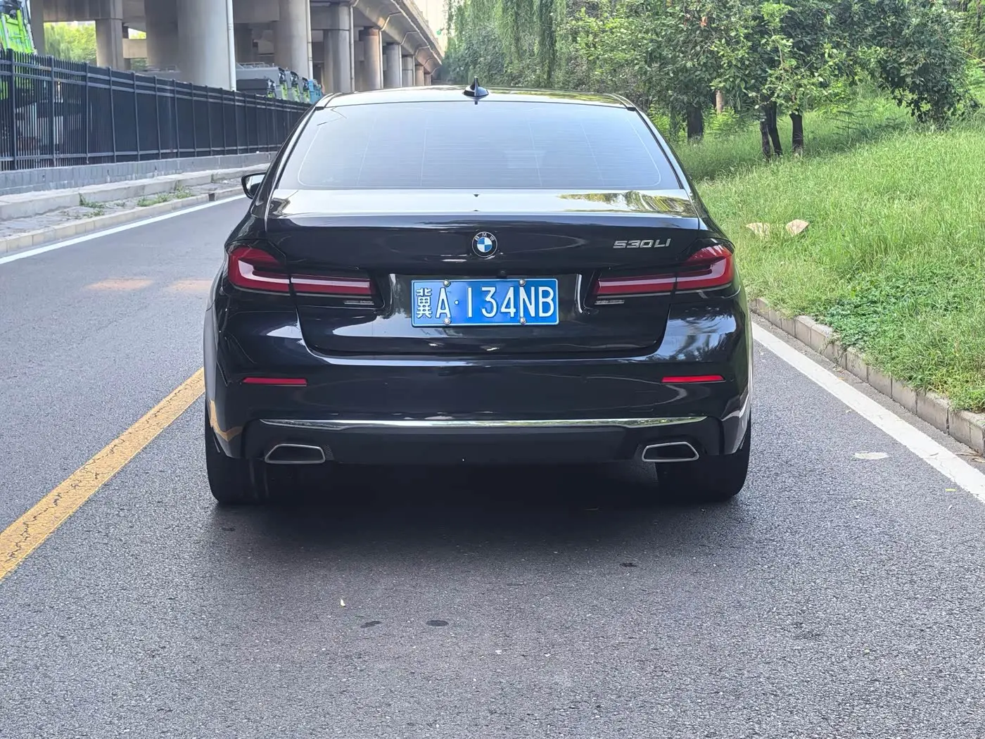 BMW 5 Series 2021 — Photo 4/10