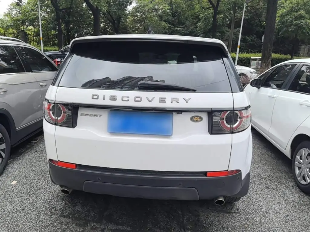 Land Rover Discovery Sport 2019 — Фото 6/20