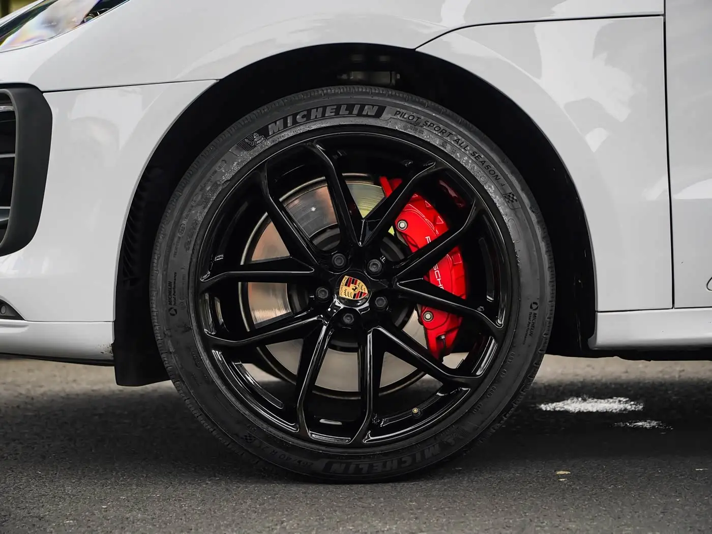 Porsche Macan 2022 — Photo 4/20