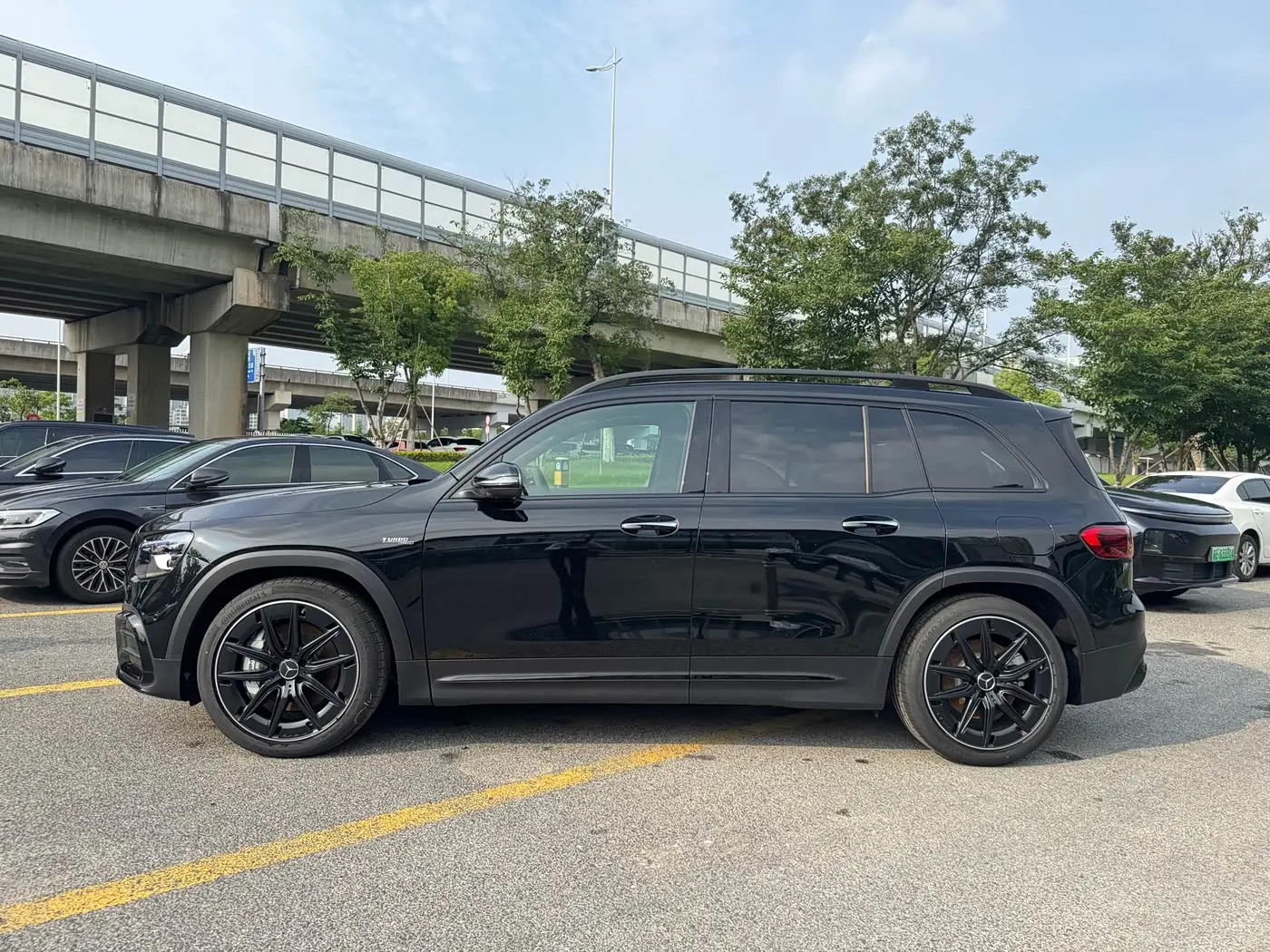 Mercedes-Benz GLB AMG 2026 — Şəkil 5/19