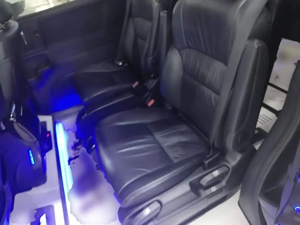Honda Odyssey 2019 — Photo 17/20