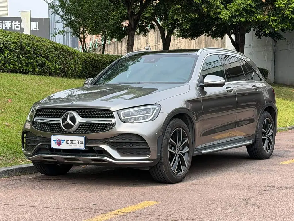 Mercedes-Benz GLC 2019 — Фото 1/14