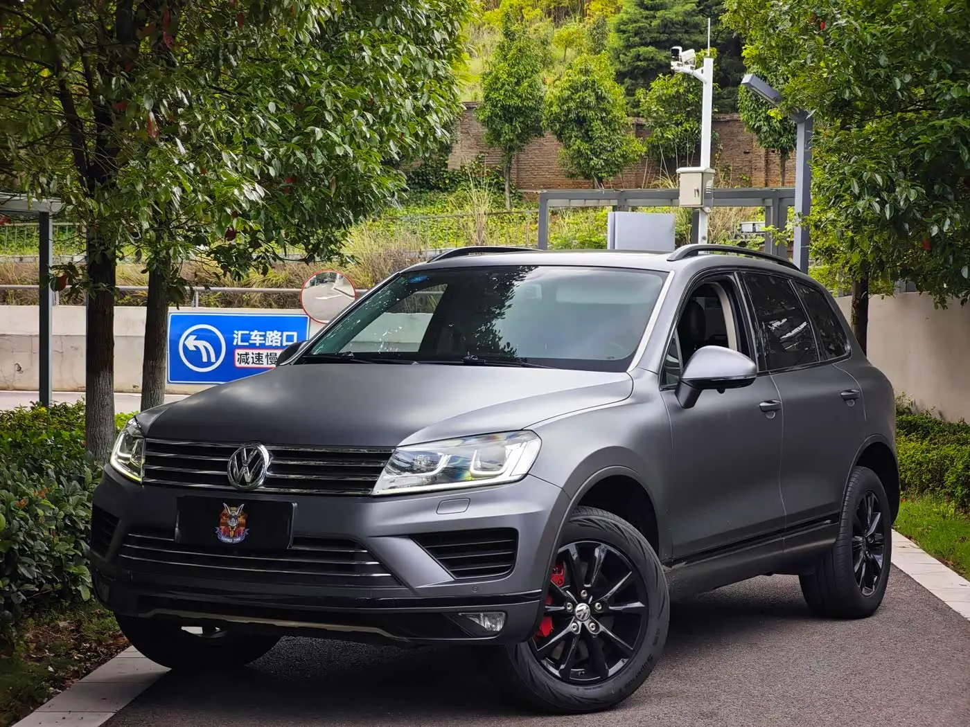 Volkswagen Touareg 2016 — Фото 1/18