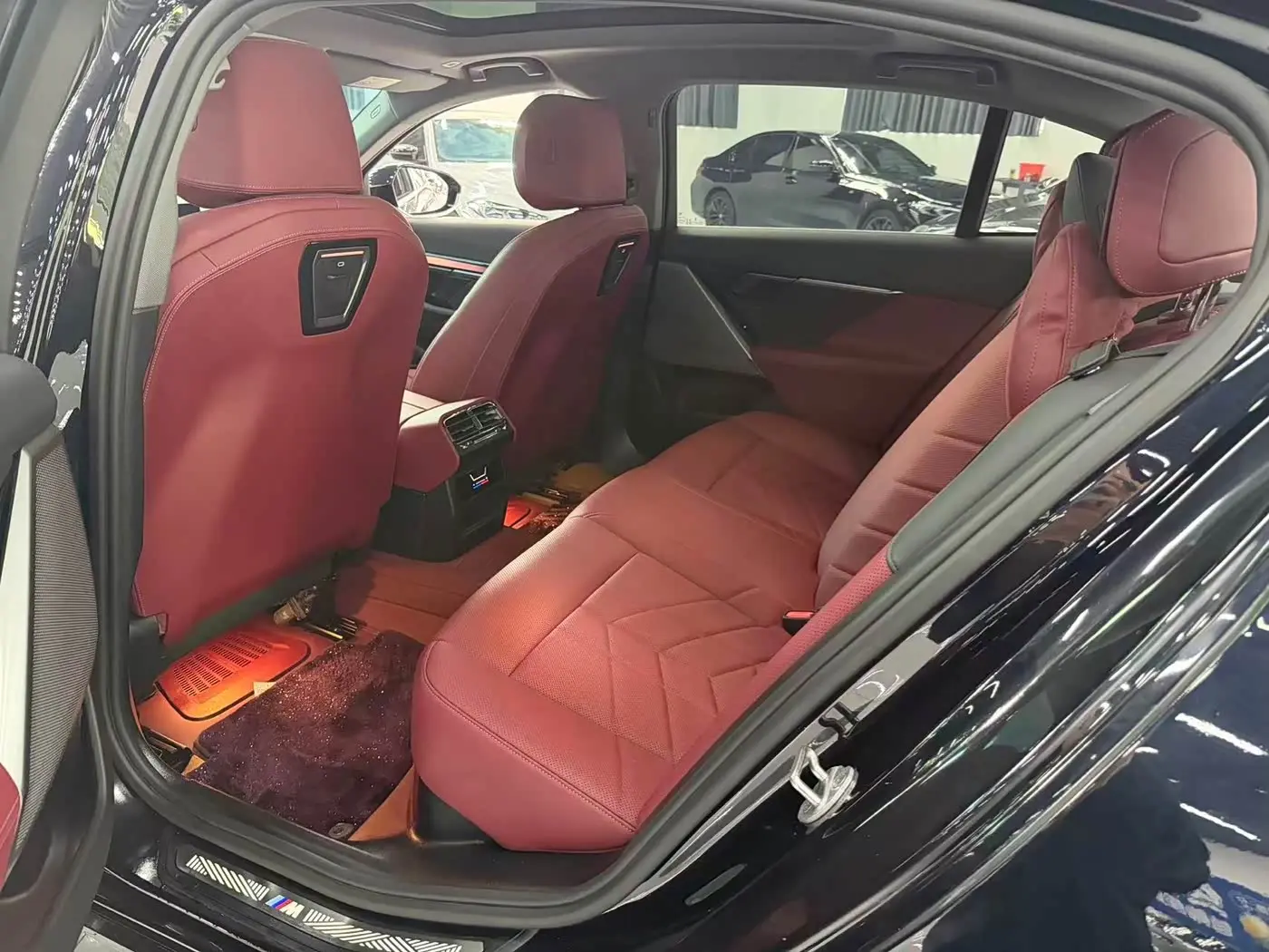 BMW 5 Series 2026 — Photo 6/9