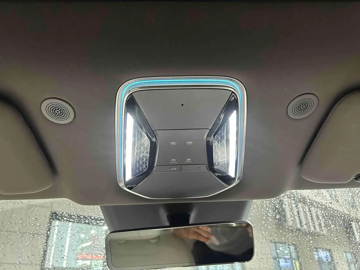 Denza N8L 2025 — ფოტო 9/20