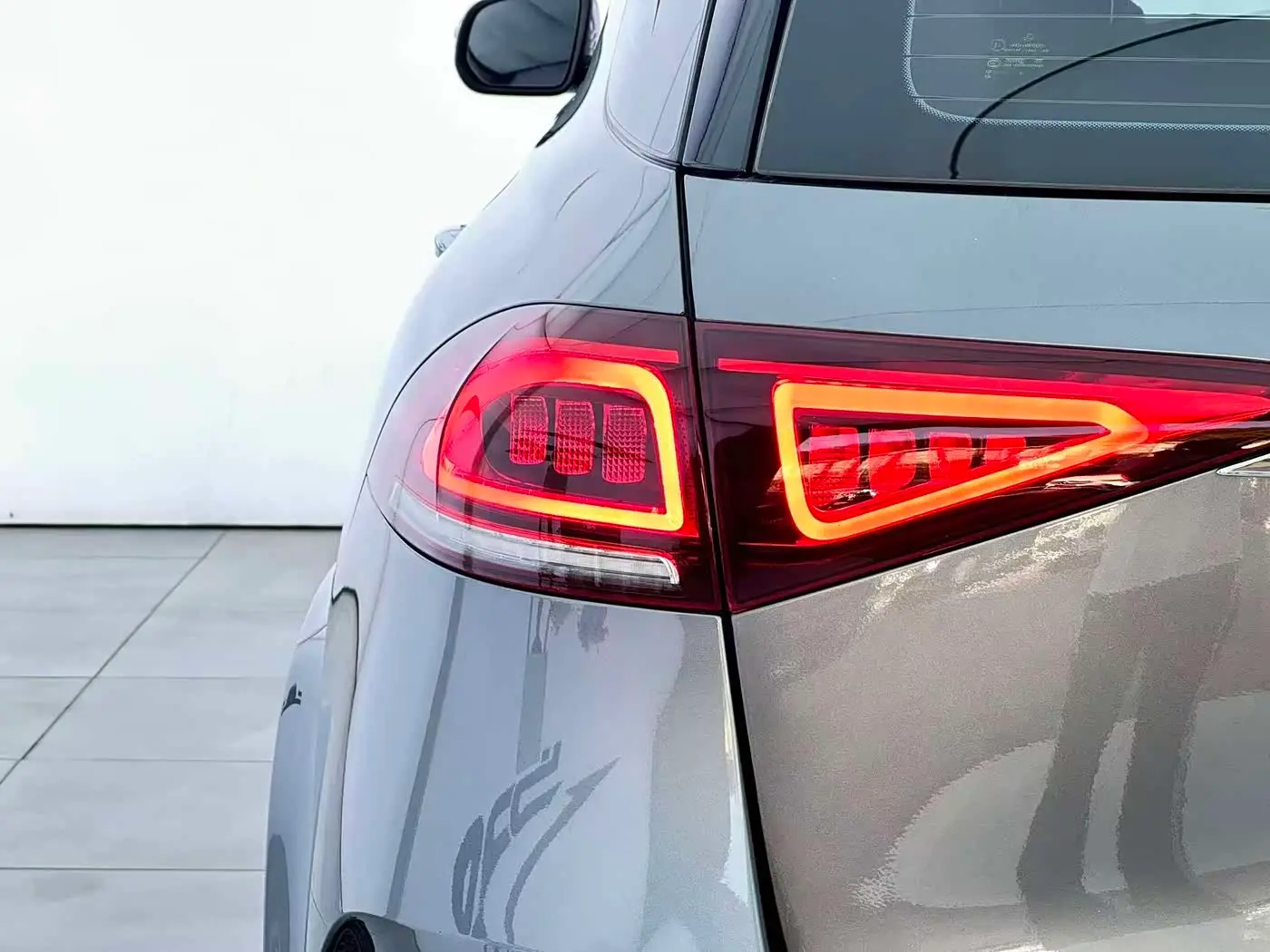 Mercedes-Benz GLE 2019 — Фото 9/20