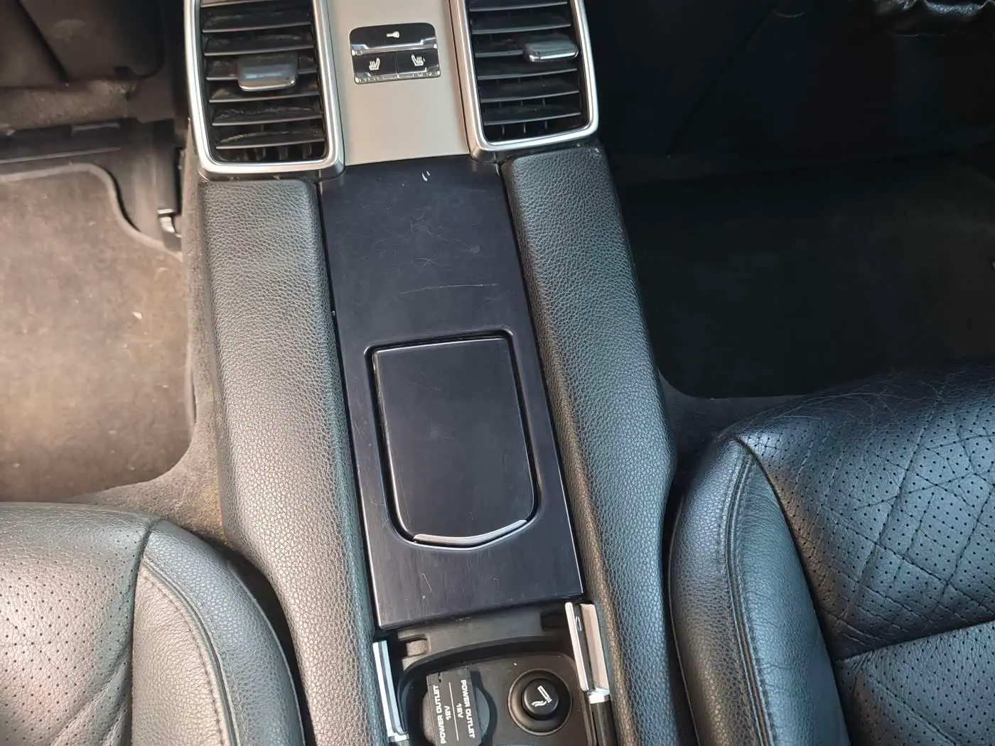 Porsche Panamera 2012 — Photo 9/20