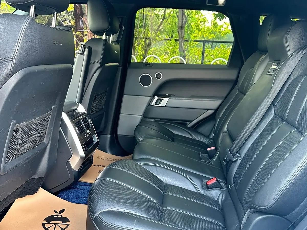 Land Rover Range Rover Sport 2016 — Şəkil 15/18