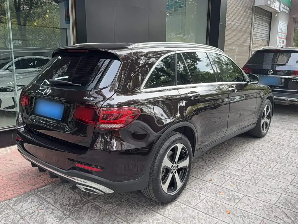 Mercedes-Benz GLC 2022 — Фото 5/13
