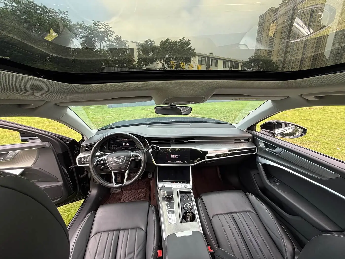 Audi A6L 2024 — Photo 9/17