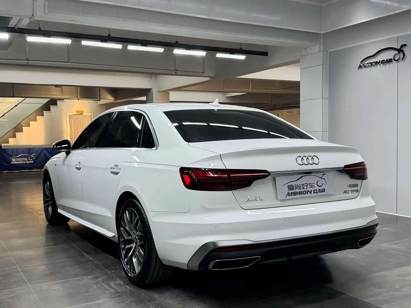 Audi A4L 2020 — Фото 5/16